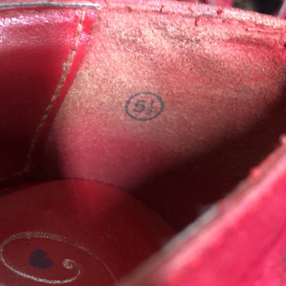 Derek Heart red velvet platform buckle strap heels like Dorothy 5.5 - Picture 9 of 13